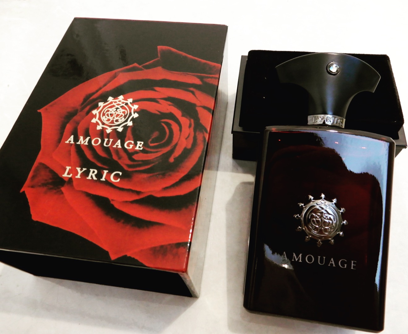 世界一高級な香水の一つアムアージュ「リリックマン」の購入レビュー | Mr.fragrance